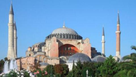 לקראת עונת הטיולים בחו"ל - טורים אישיים בשוהם