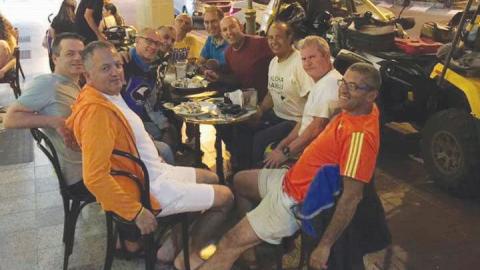 מתוק - אומרים ש... בשוהם