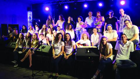 הדף הסגול: משהו קטן וטוב, מופע הסיום של שוהמביט! - תרבות הפנאי  בשוהם