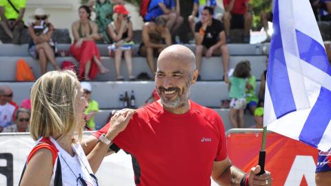 מישהו לרוץ איתו - כתבות מגזין  בשוהם