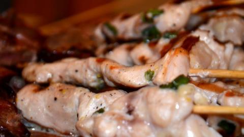 שיפודי פרגית בקוקוס וג'ינג'ר - מתכונים ובישול  בשוהם