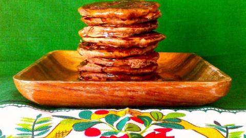 פנקייק כוסמין ובננה - מתכונים ובישול  בשוהם