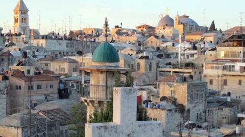 קריעת המואזין - טורים אישיים בשוהם