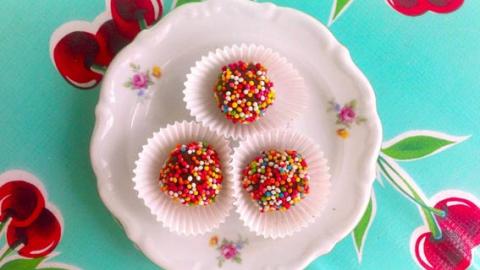 כדורי שוקולד טבעוניים תחרותיים - מתכונים ובישול  בשוהם