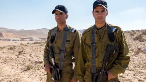 דאבל - התאומים נדב במעברים - כתבות מגזין  בשוהם