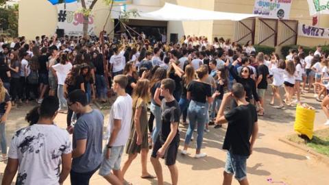 פתיחת שנת הלימודים בתיכון שוהם - חינוך  בשוהם