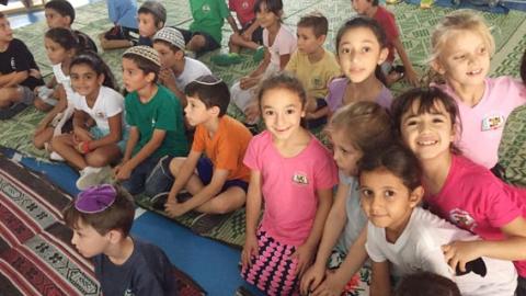 עונג שבת באבני החושן - חינוך  בשוהם