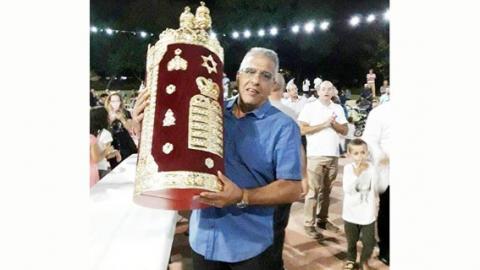 אומרים ש... אילן קומה - אומרים ש... בשוהם