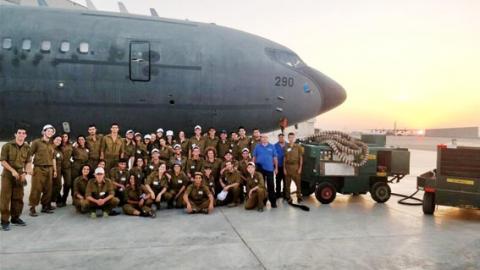 שמיניסטים באוויר - חינוך  בשוהם