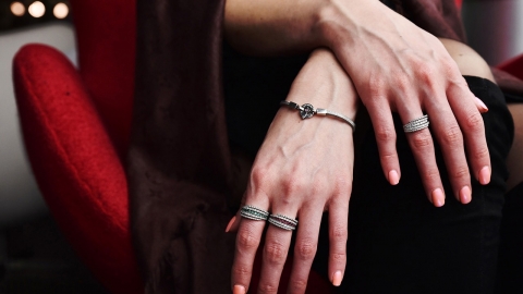 עונת האירועים מתקרבת - איך לבחור תכשיטים לאירוע? - צרכנות  בשוהם