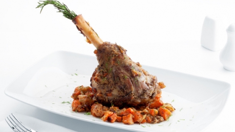 שוק טלה ממולא אורז וצנוברים - מתכונים ובישול  בשוהם