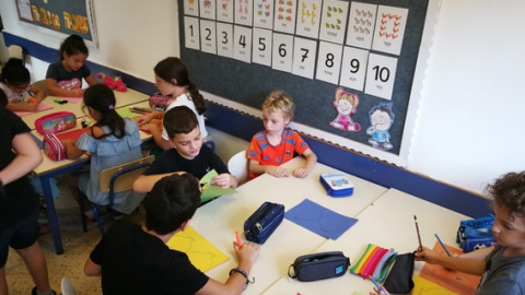 ​​​​​​​חינוך בקשר אישי בבי”ס צוקים - חינוך  בשוהם