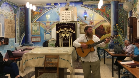 סיורי סליחות בחבל מודיעין בבתי כנסת מיוחדים עם סיפורים מרתקים - טיולים ובילויים לכל המשפחה בשוהם