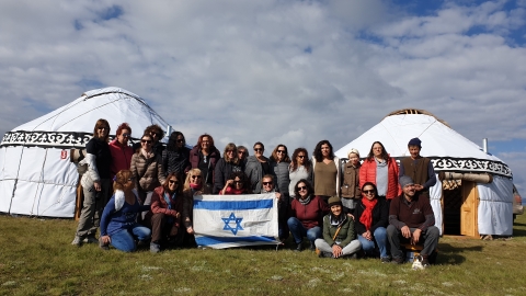 נקודת הג'יפ - טיול מספר 7 במסורת "אבן שוהם". קירגיזסטן - כתבות מגזין  בשוהם