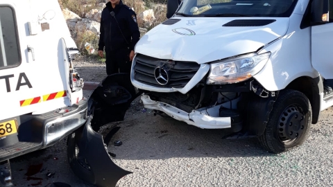 סיוט: גנב את רכב ההסעה המשמש את תלמידי חינוך המיוחד של שוהם כשהמלווה, עובדת המועצה, ישובה בתוכו. - חדשות בשוהם