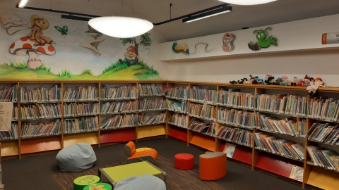 רבותי, הספרייה חוזרת - חינוך  בשוהם