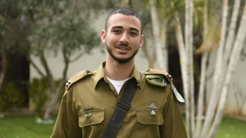  גאווה מקומית: סגן נועם הללי משוהם, מצטיין אגף תקשוב ליום העצמאות ה- 74 של ישראל - חדשות בשוהם