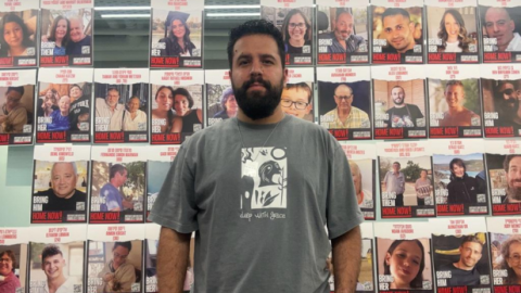 "אנחנו לא ישנים הרבה, אבל כשאנחנו ישנים, כולנו חולמים על החזרה של החטופים הביתה" - כתבות מגזין  בשוהם